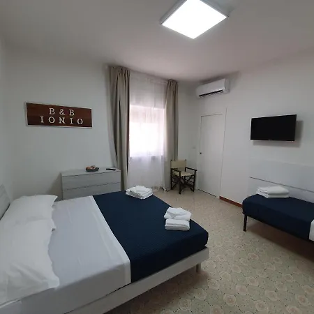 Ionio Bed and Breakfast 4*